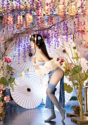 夫妻俩野外性野战偷拍_蓝光高清完整版