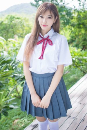 裸体美女咪咪_BD英语高清完整版播放