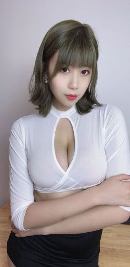 秋霞网亚洲成a人片_DVD电影完整版