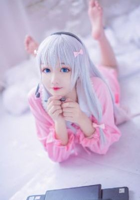 美女久久久久久久久_BD韩语完整在线观看